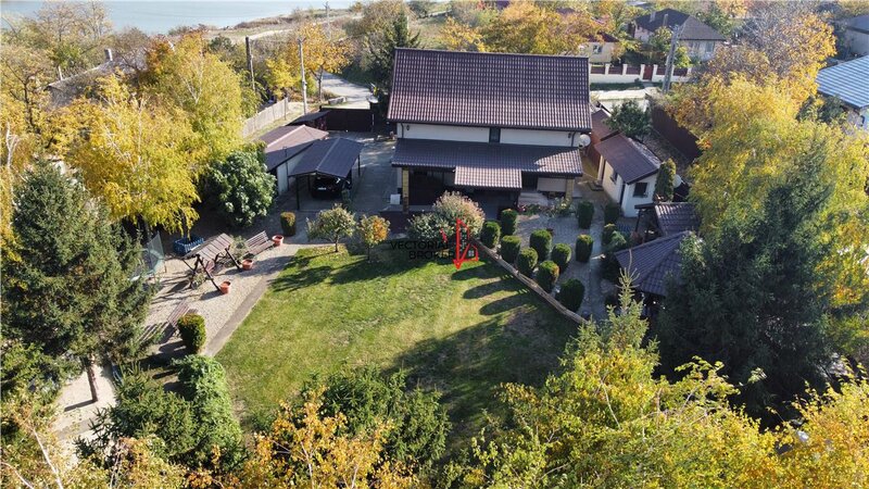 Calarasi 0% comision, Vila cu gradina amenajata, spatiu joaca copii, teren 1750mp,